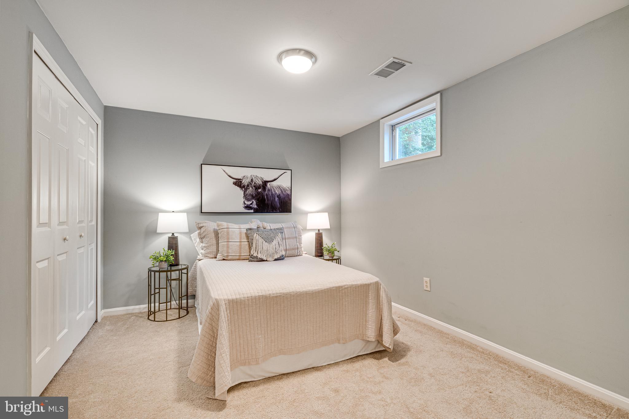 BURKE CENTRE - Residential