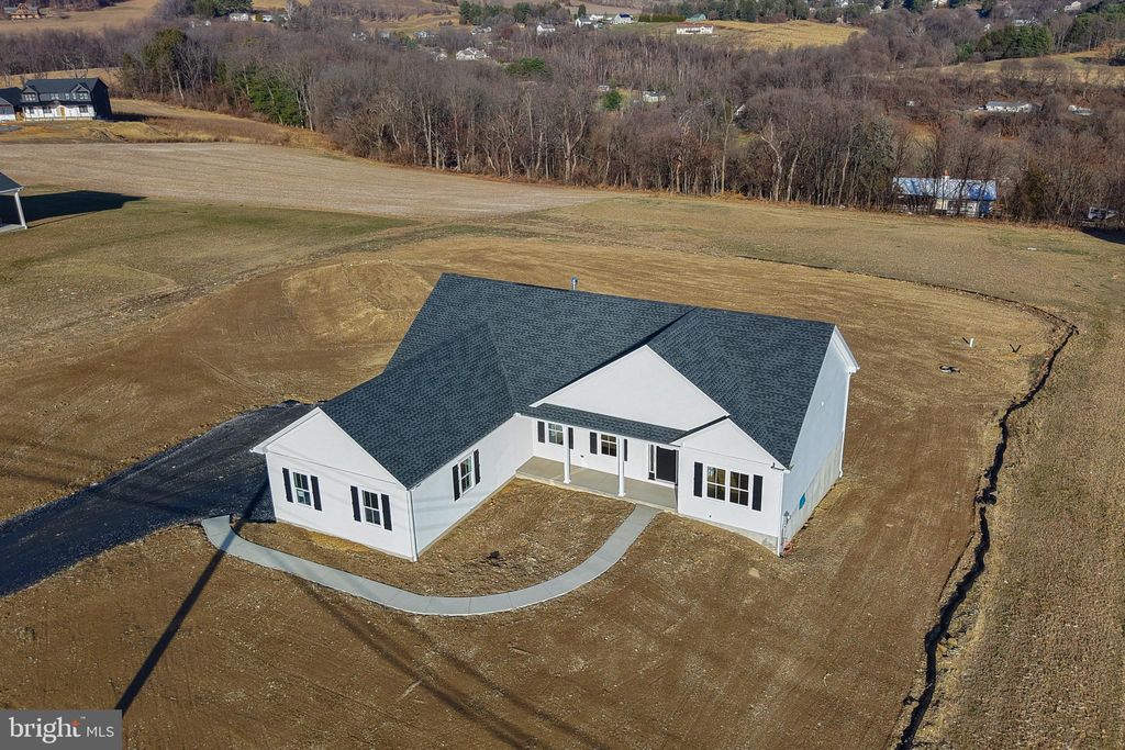 Photo of 464 Long Lane, WALNUTPORT, PA 18088 (MLS # PANH2009144)