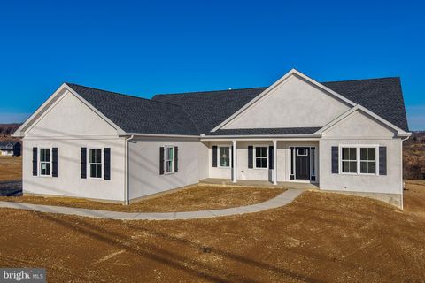 Homes For Sale - 464 Long Lane<br/> WALNUTPORT, PA 18088