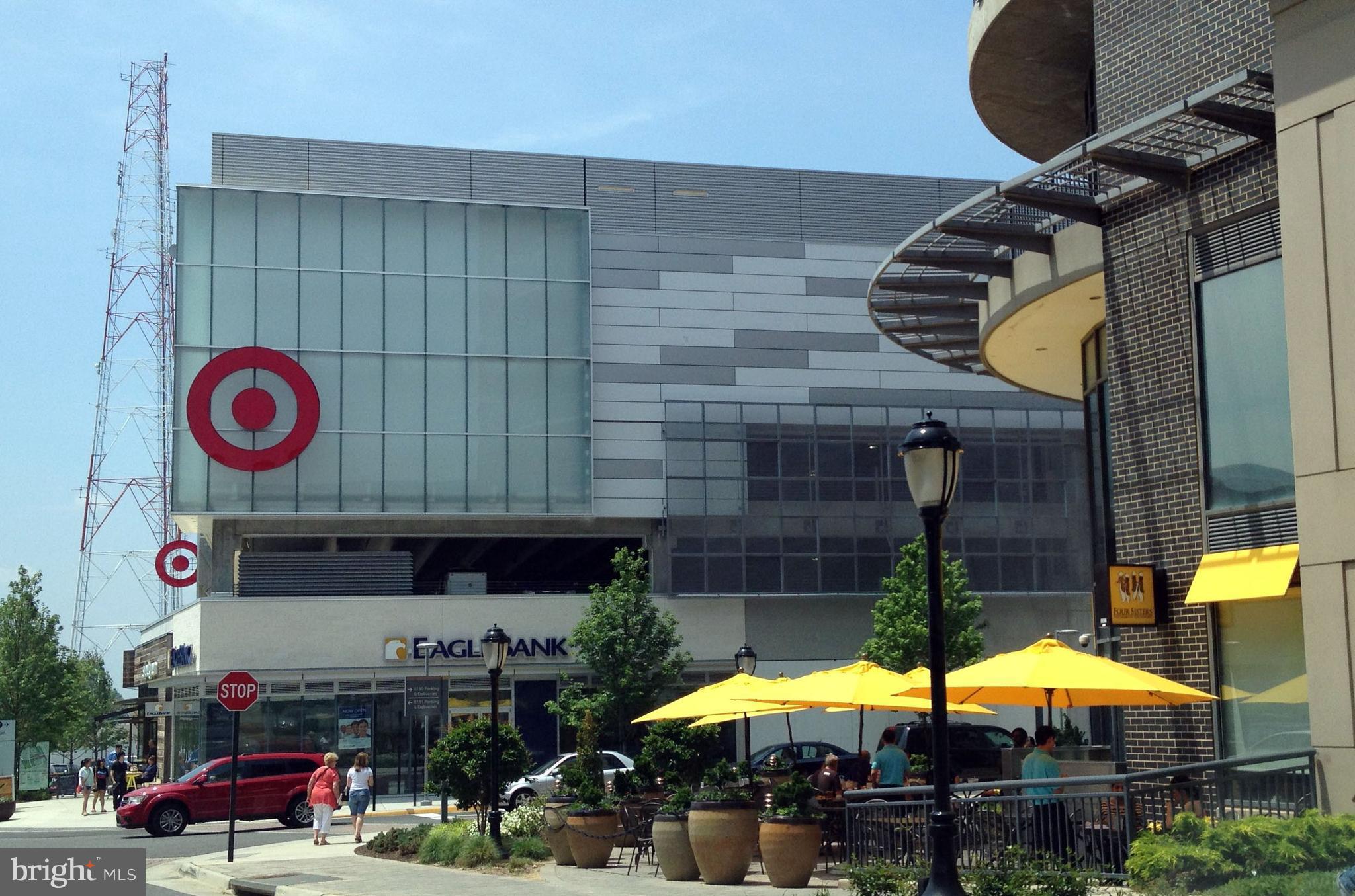 DUNN LORING METRO APARTMENTS - Residential Lease