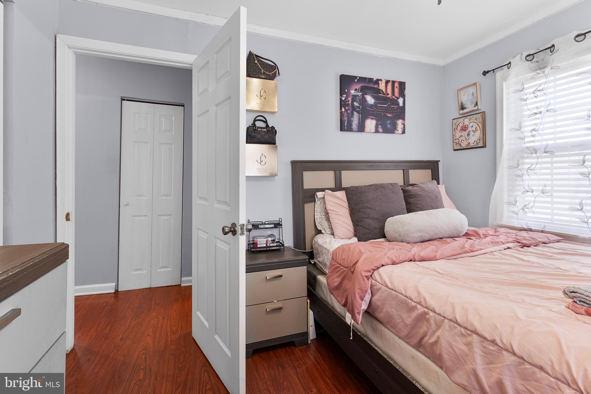 COLUMBIA PARK - Residential