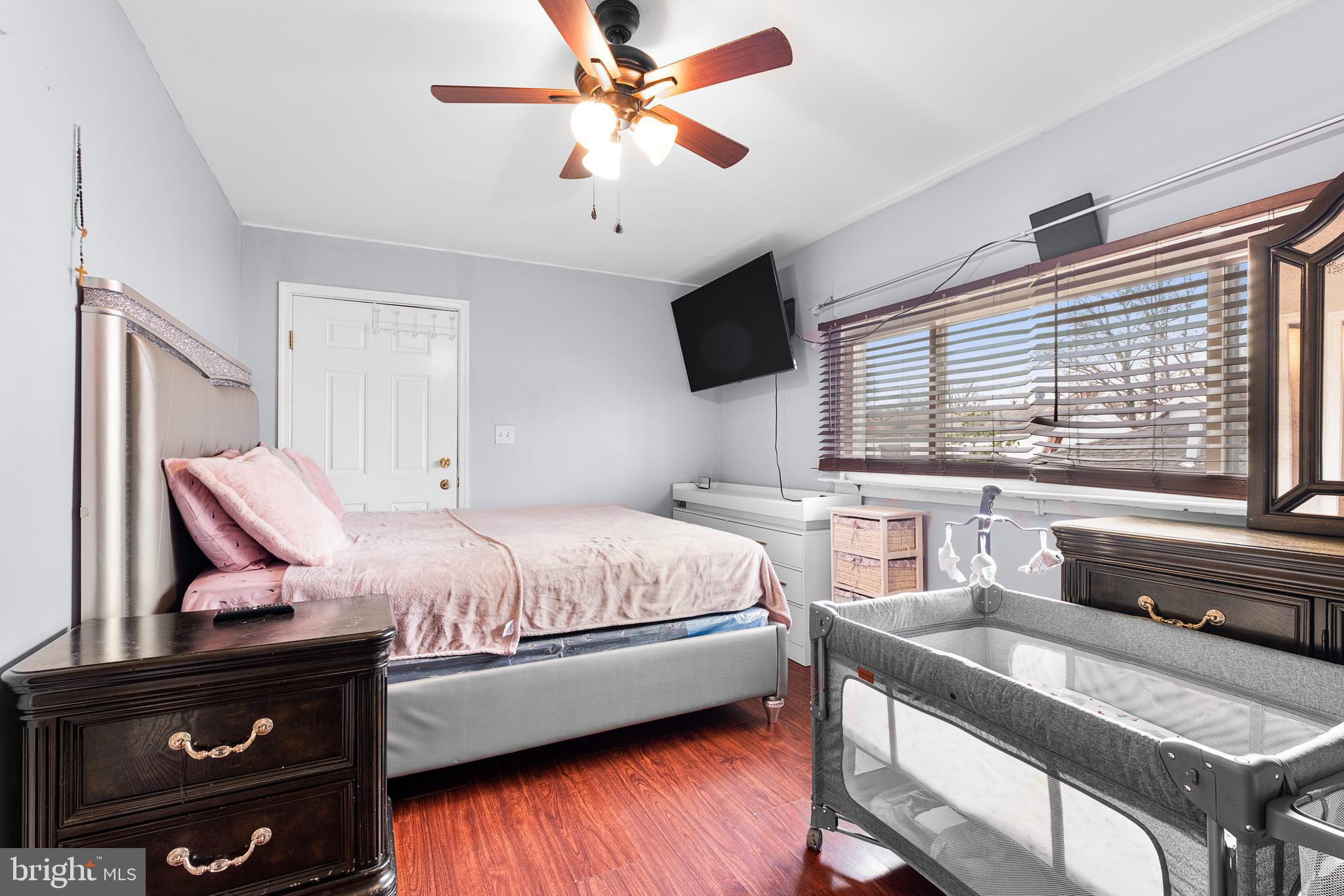 COLUMBIA PARK - Residential