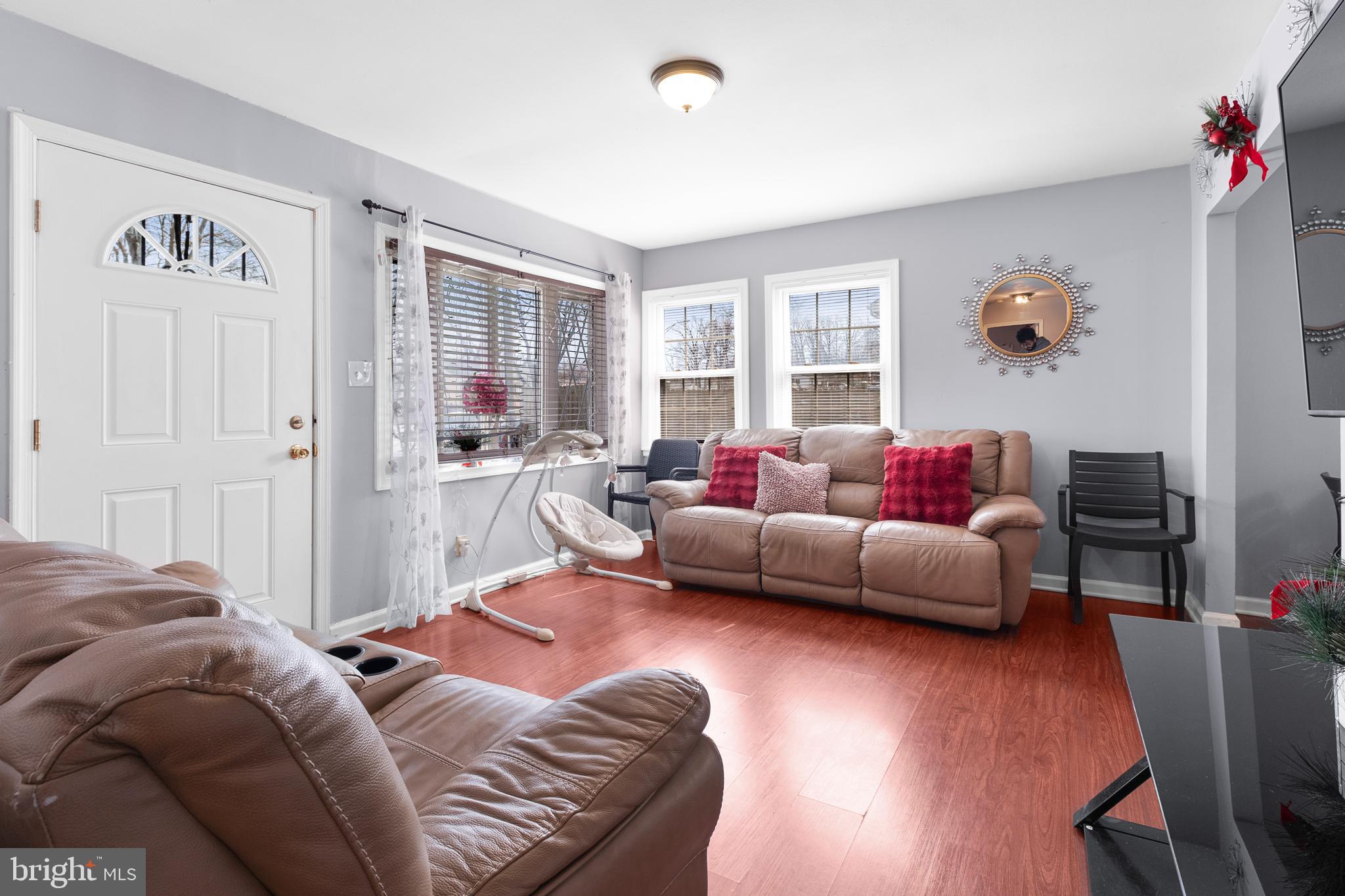 COLUMBIA PARK - Residential