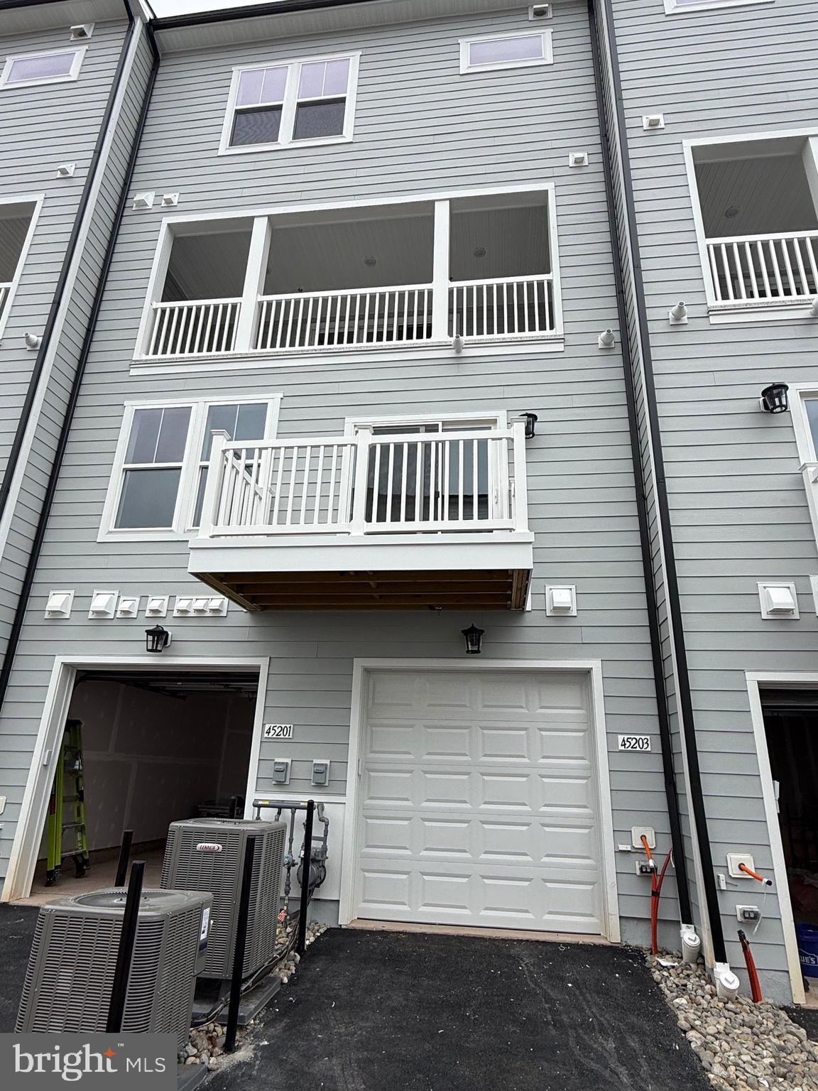 45203 DROWES TERRACE