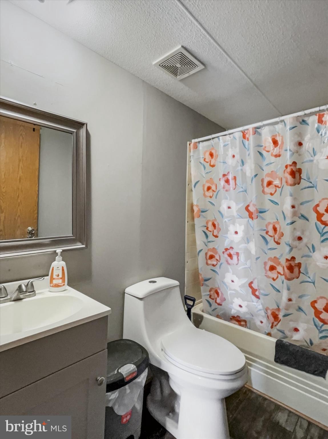 CHESAPEAKE ESTATES - Residential