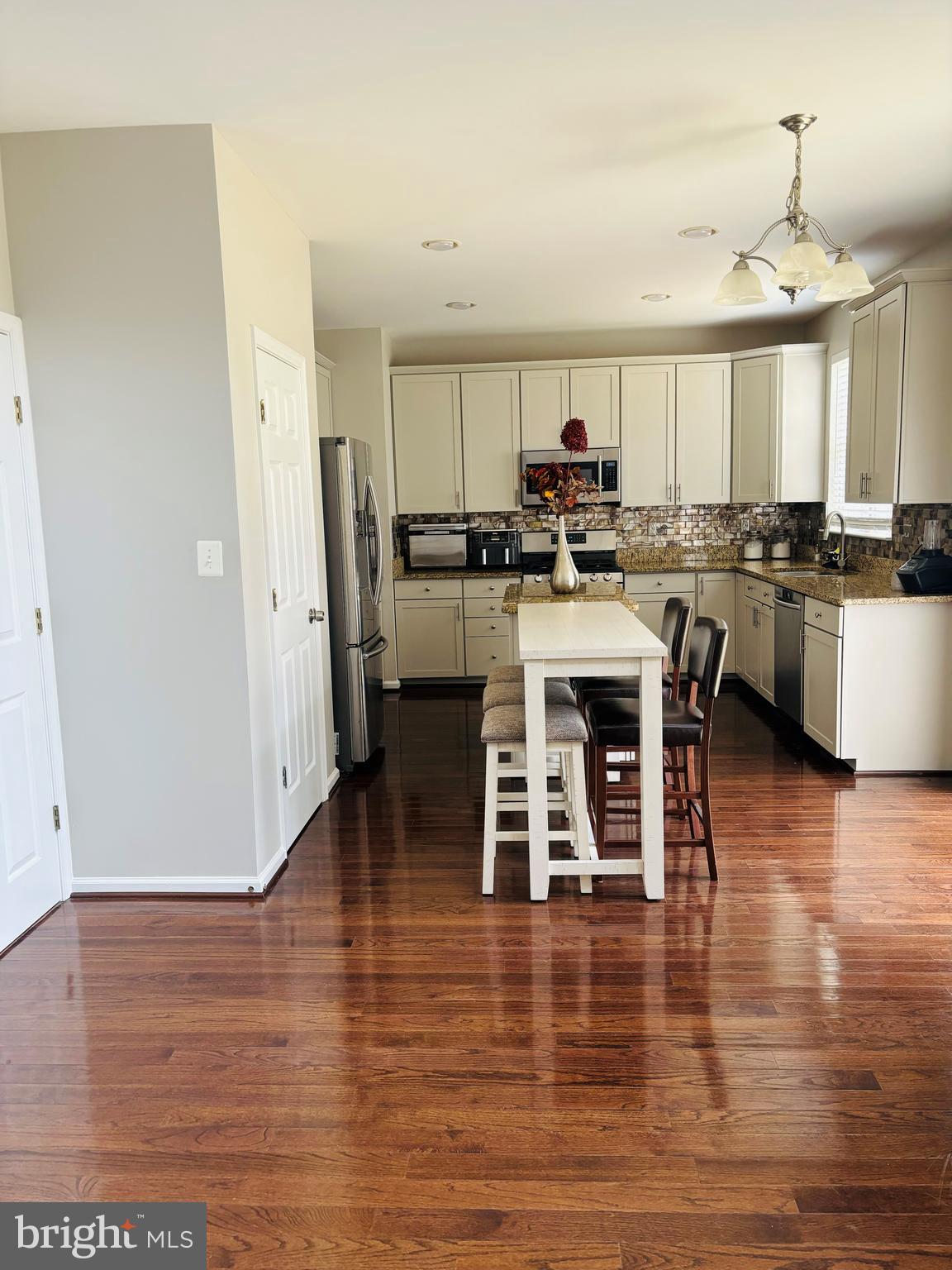 ALTA COURTHOUSE SQUARE - Residential