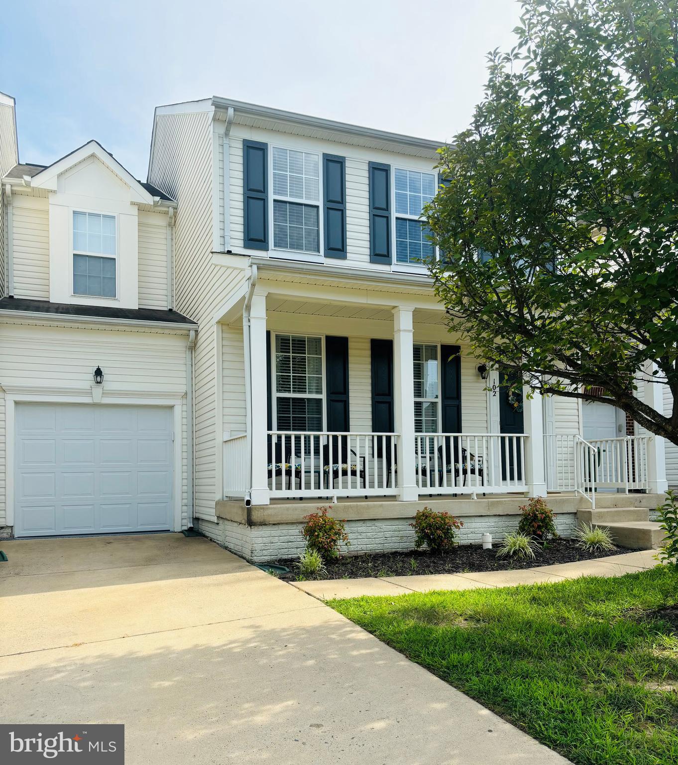 ALTA COURTHOUSE SQUARE - Residential