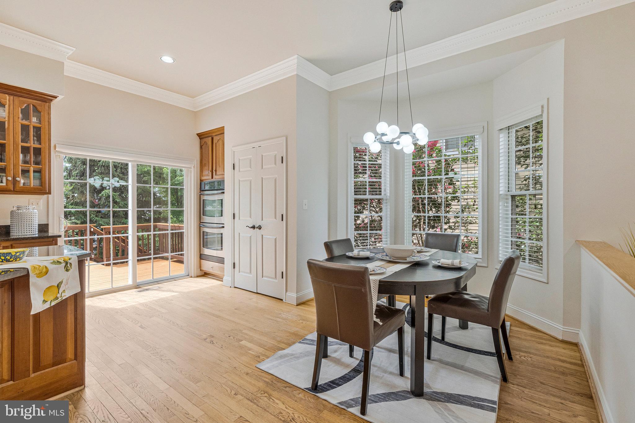 ELLISON HEIGHTS - Residential