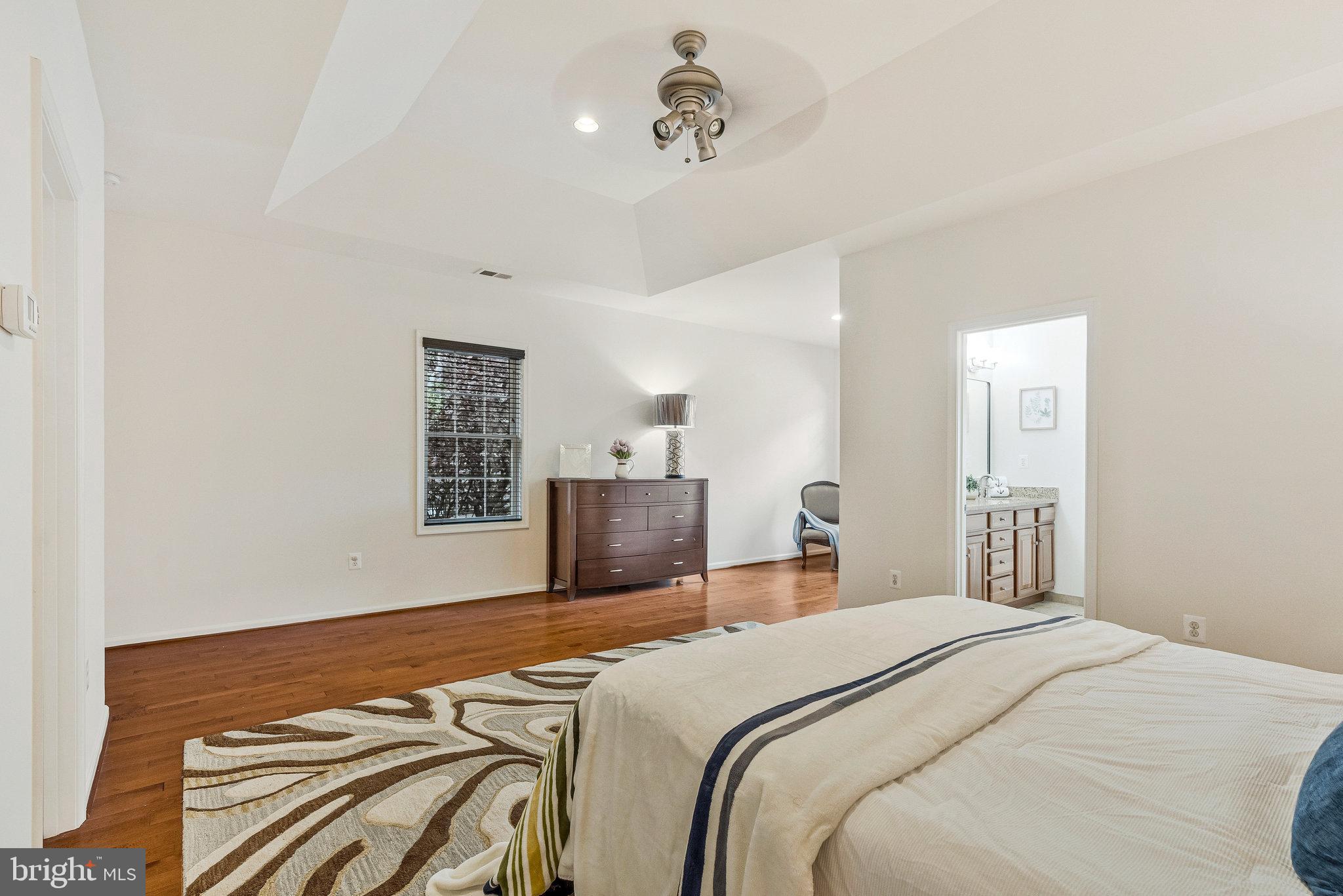 ELLISON HEIGHTS - Residential