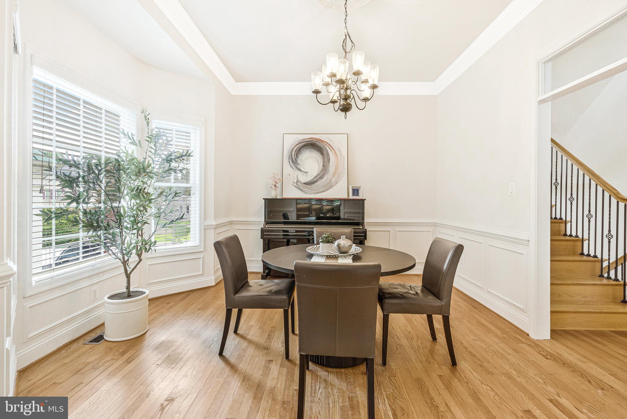 ELLISON HEIGHTS - Residential