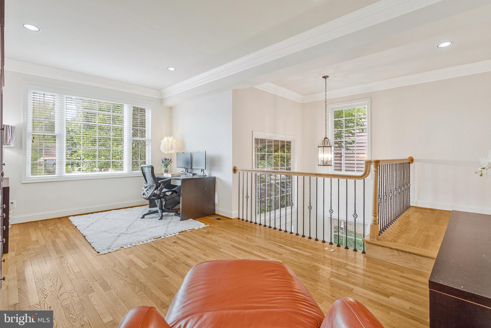 ELLISON HEIGHTS - Residential