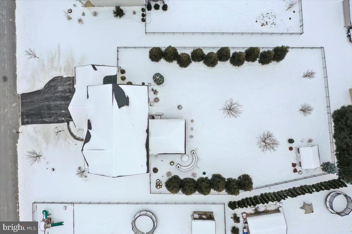 GRAND POINT CROSSING - Residential