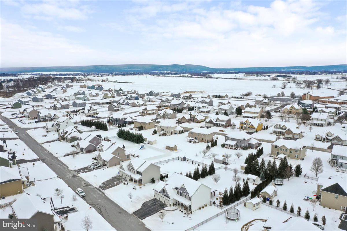 GRAND POINT CROSSING - Residential