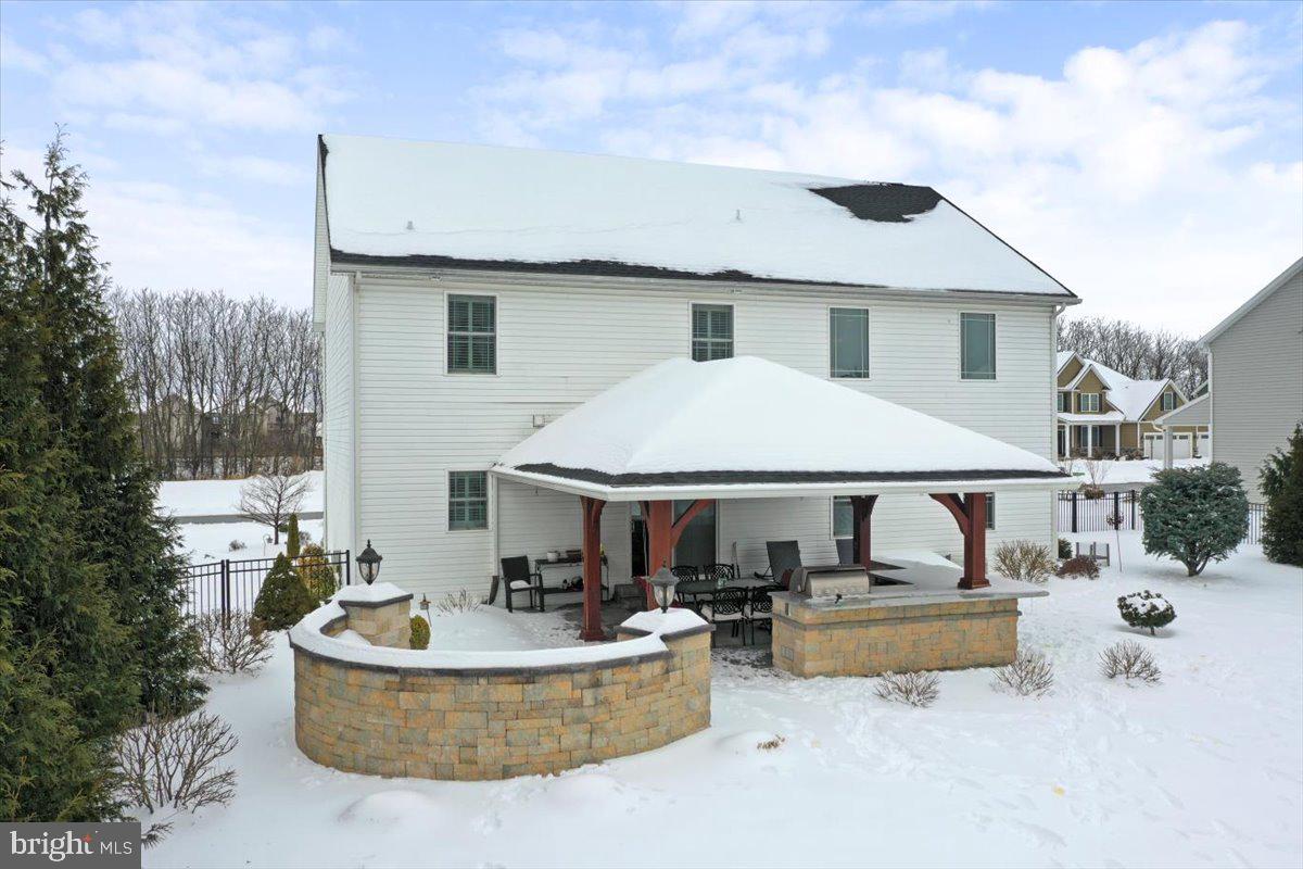 GRAND POINT CROSSING - Residential