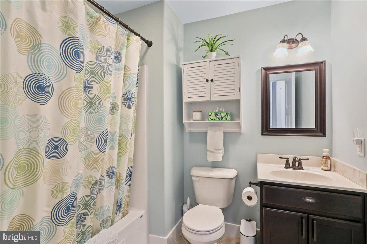 GRAND POINT CROSSING - Residential