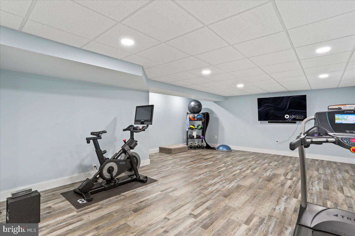 GRAND POINT CROSSING - Residential