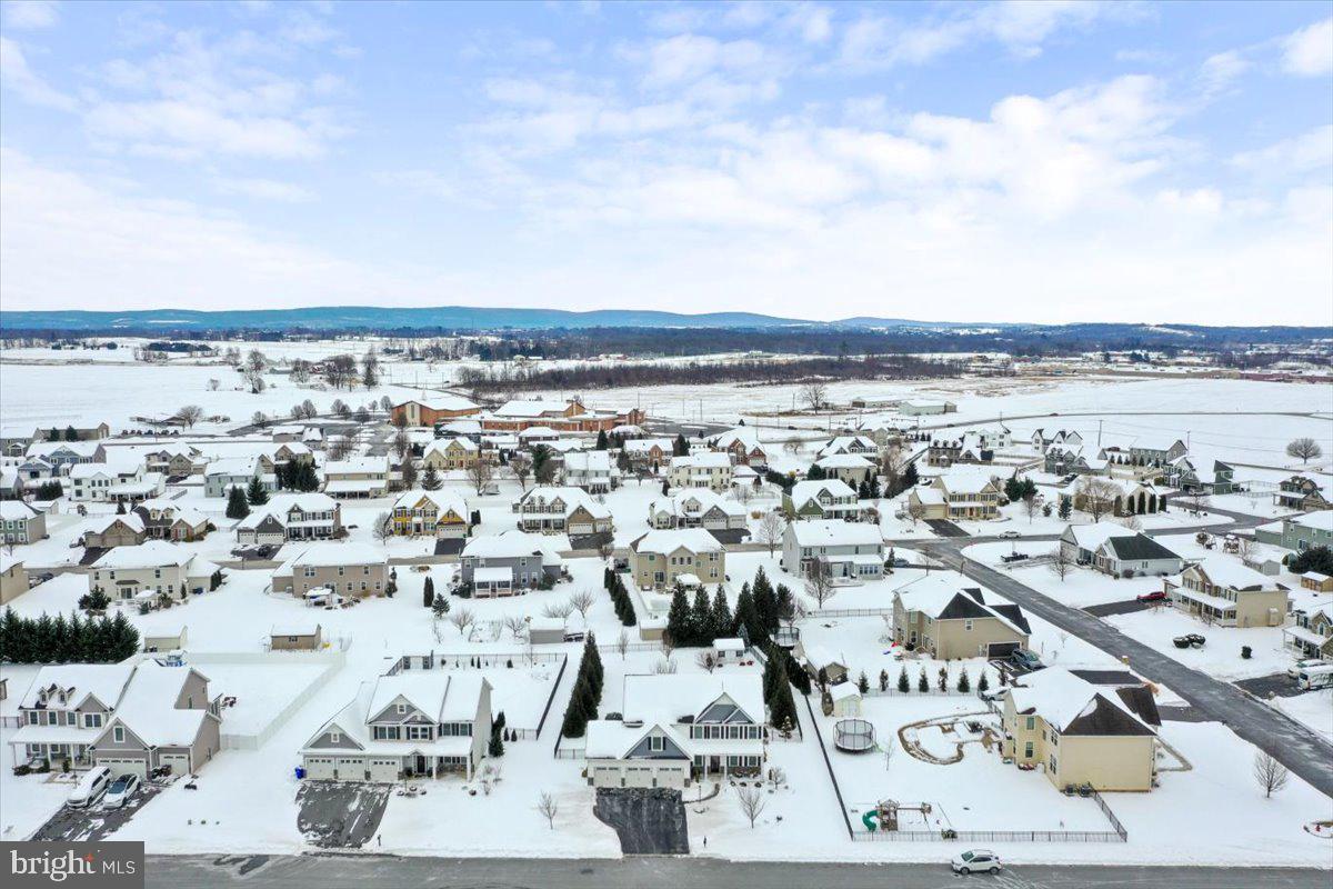 GRAND POINT CROSSING - Residential