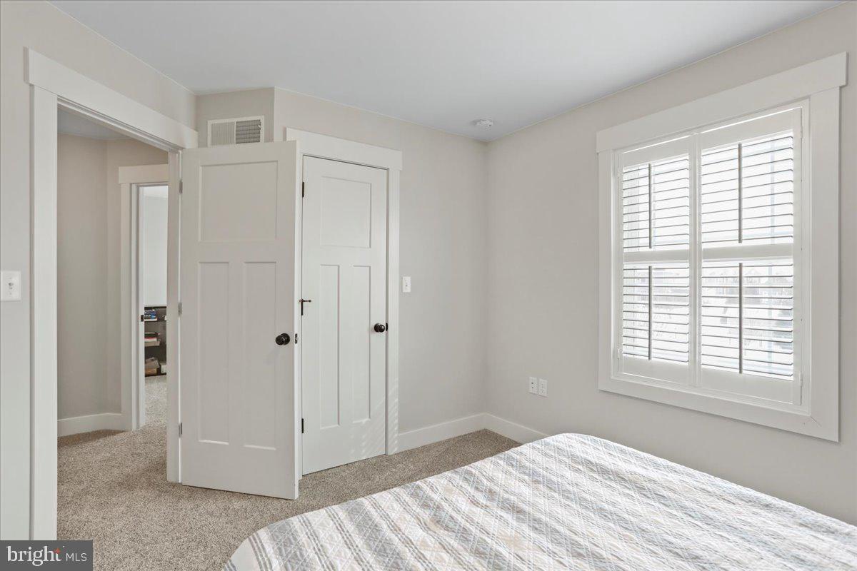 GRAND POINT CROSSING - Residential