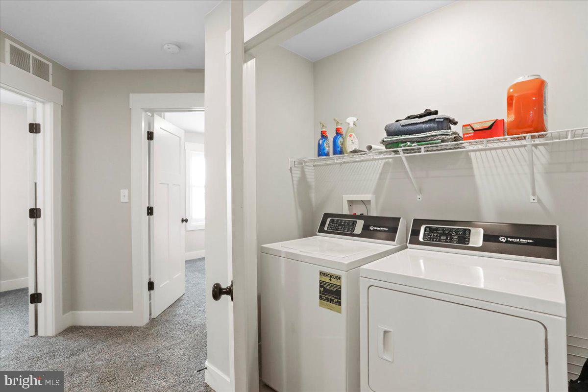 GRAND POINT CROSSING - Residential