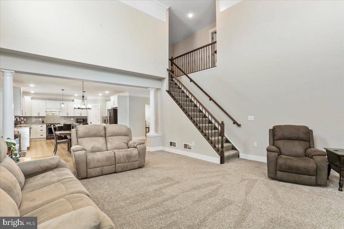 GRAND POINT CROSSING - Residential