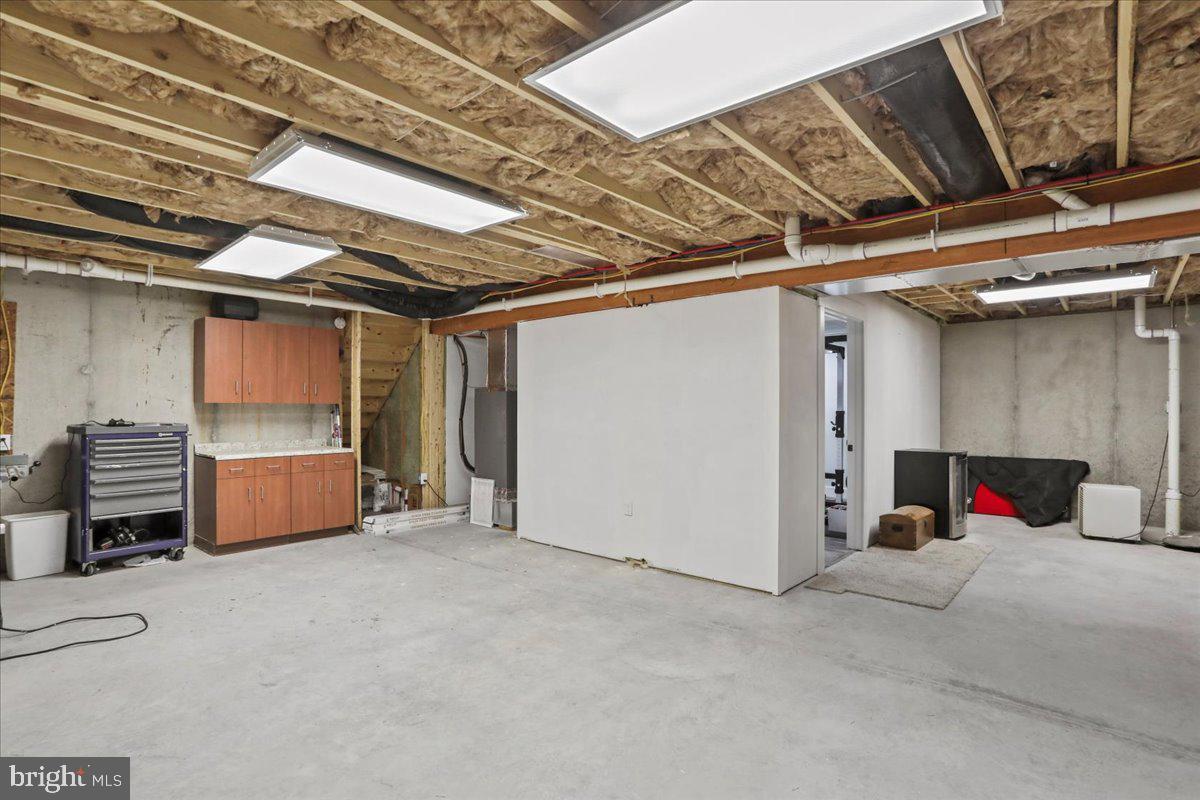 GRAND POINT CROSSING - Residential