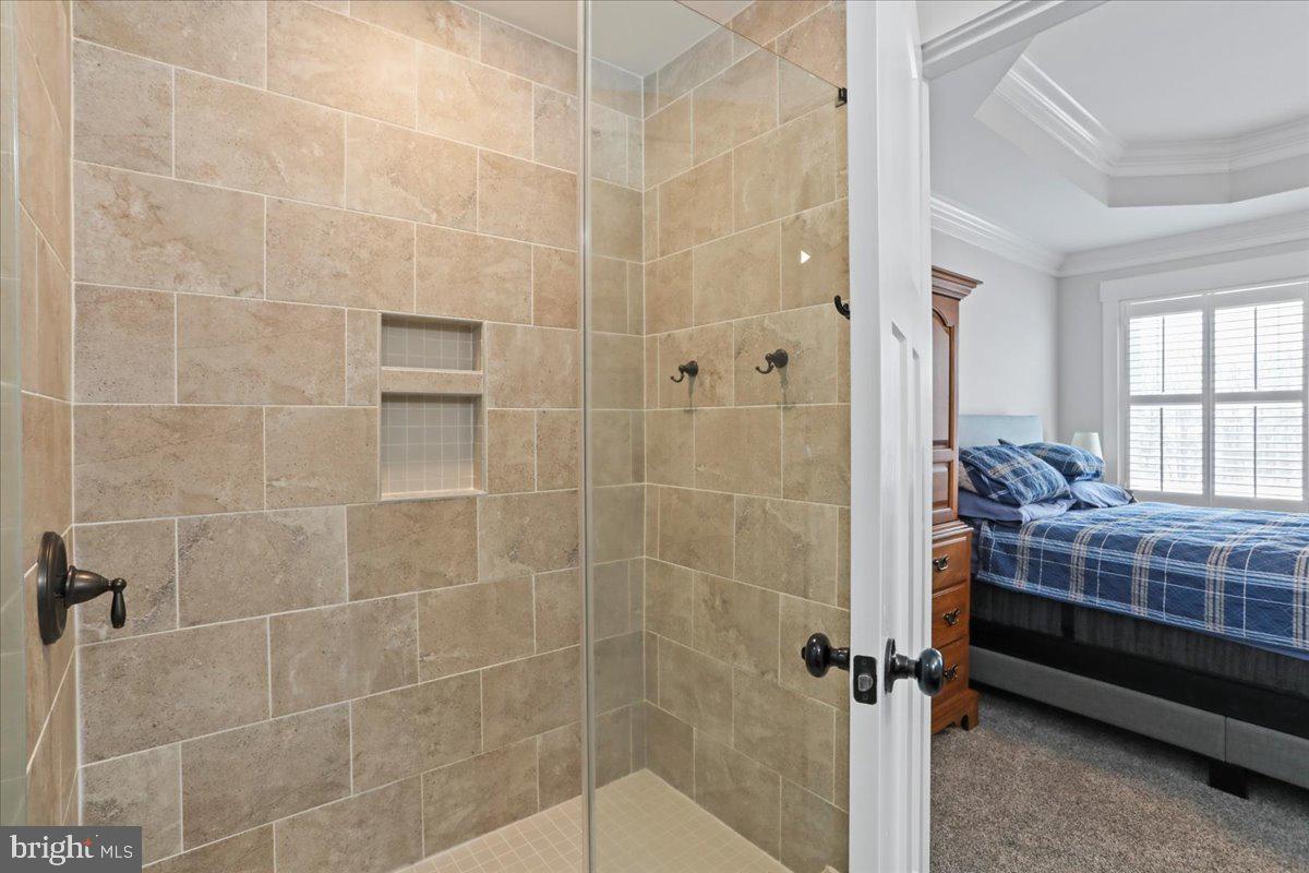 GRAND POINT CROSSING - Residential