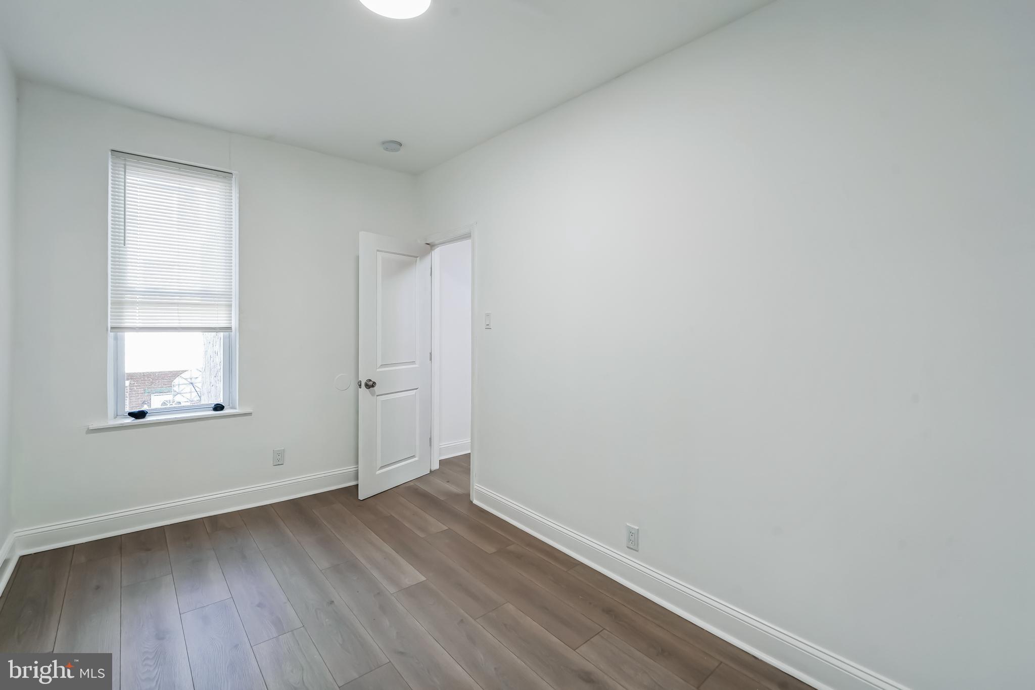 LOWER MOYAMENSING - Residential