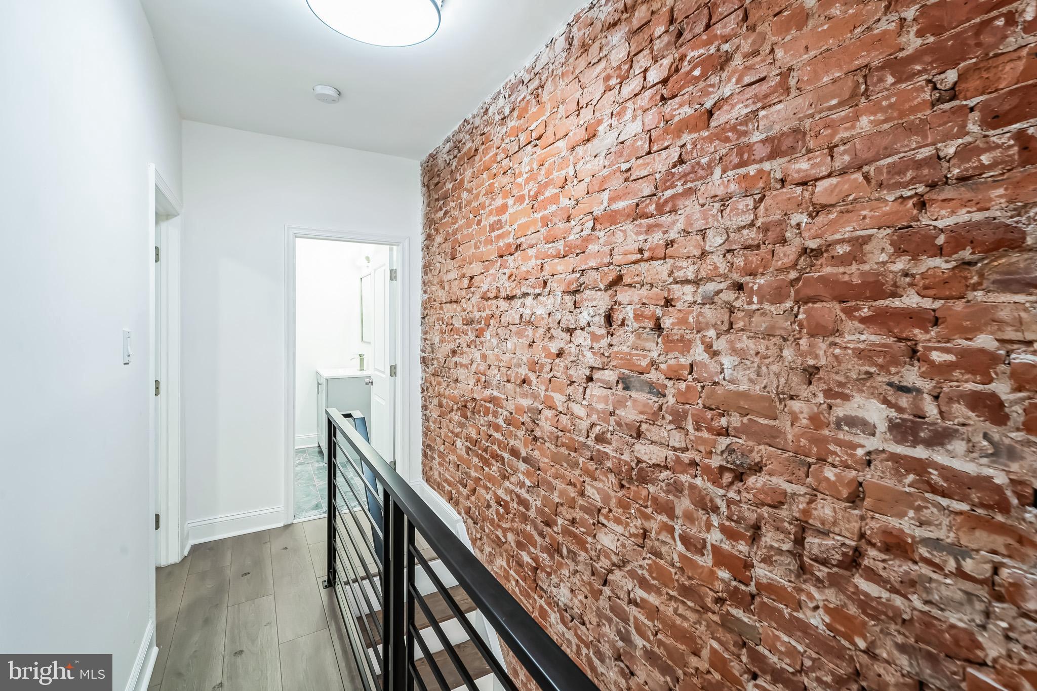 LOWER MOYAMENSING - Residential