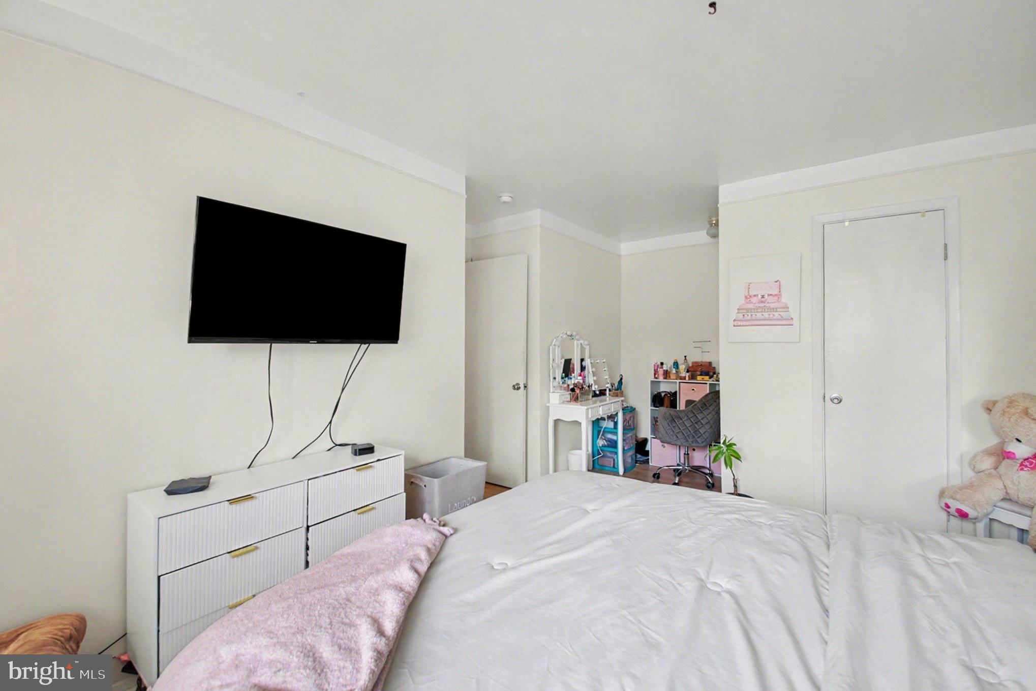 OCCOQUAN RIDGE - Residential