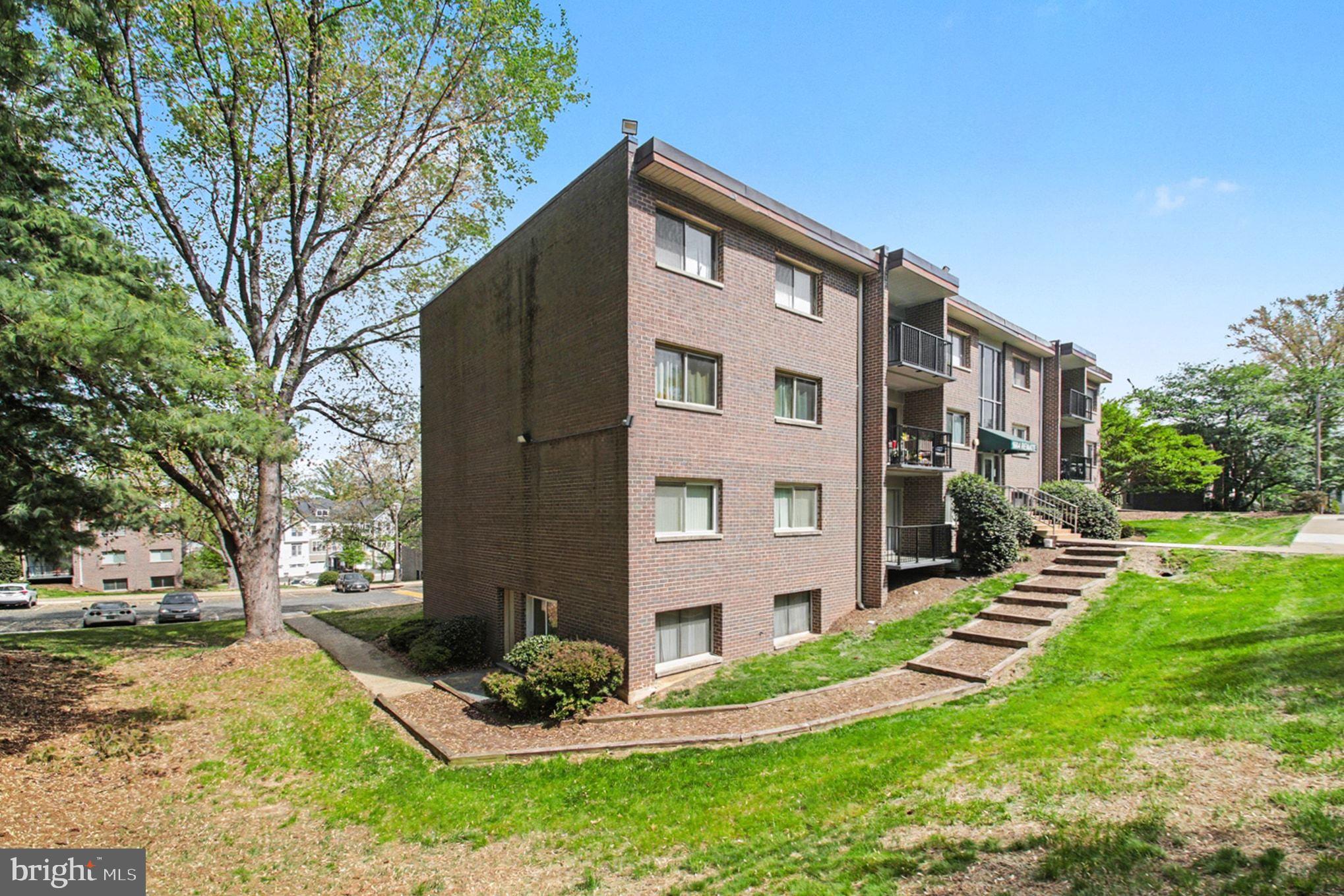 OCCOQUAN RIDGE - Residential