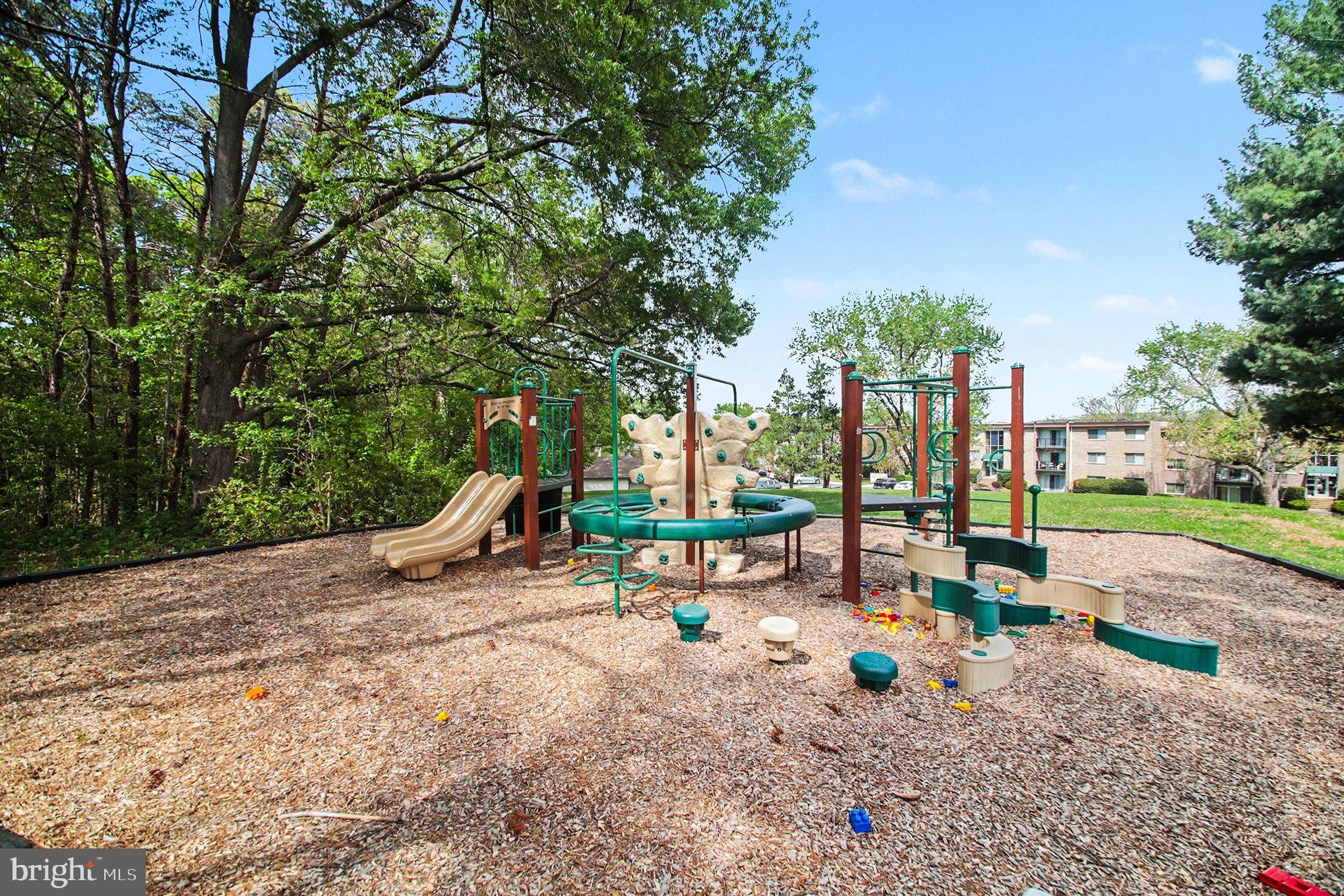 OCCOQUAN RIDGE - Residential