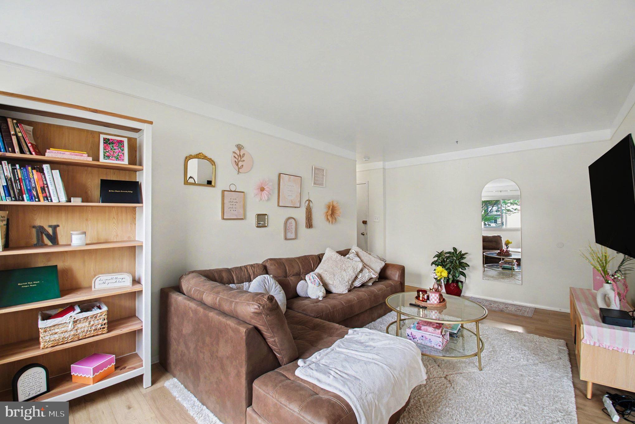 OCCOQUAN RIDGE - Residential