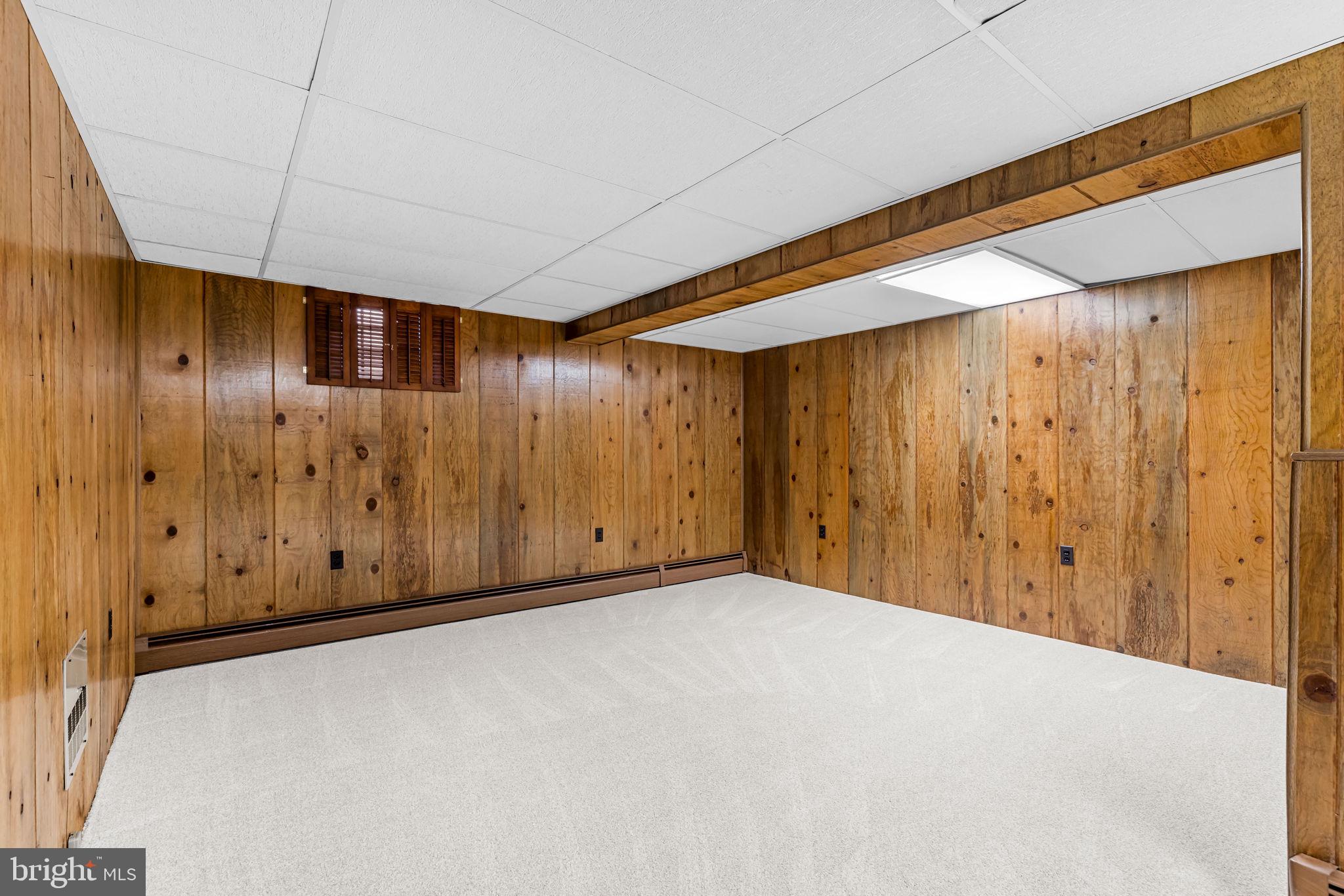 VALLEY WOOD - Residential