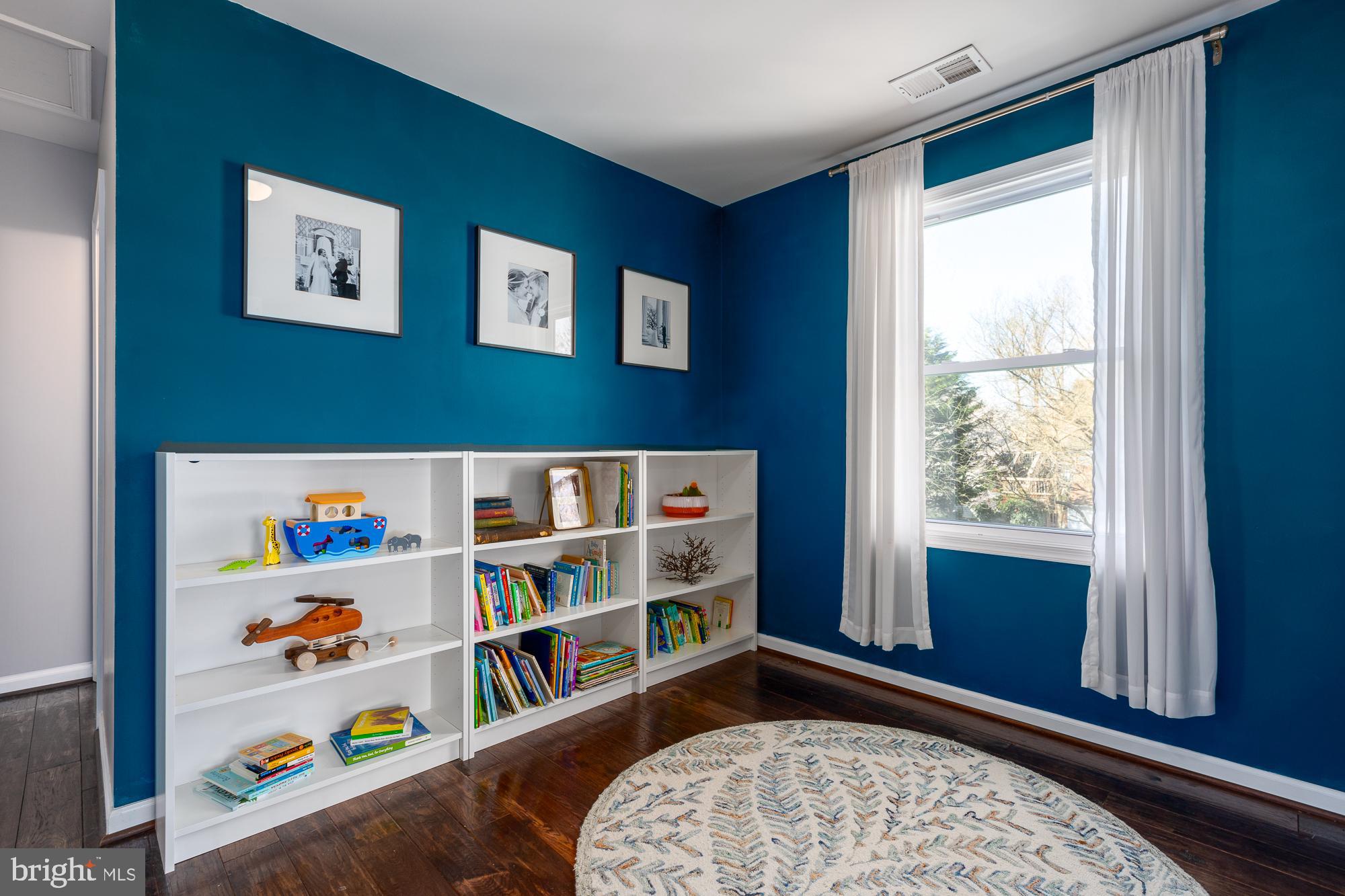TREMONT GARDENS - Residential