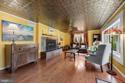 1256 KIRKWOOD-GIBBSBORO R VOORHEES NJ 08043