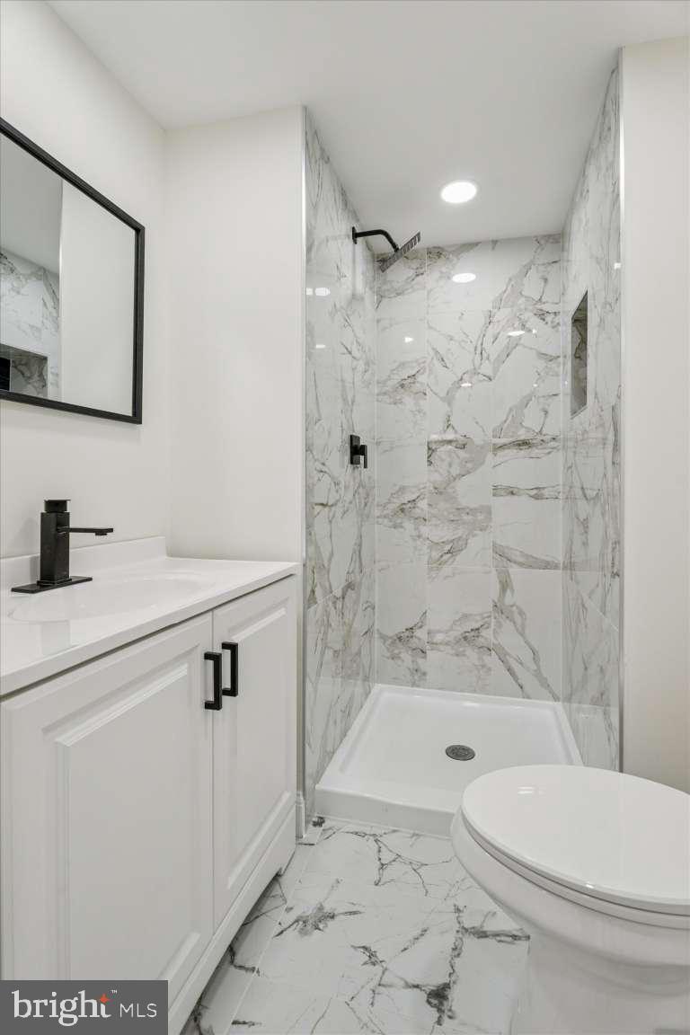 ARONIMINK - Residential