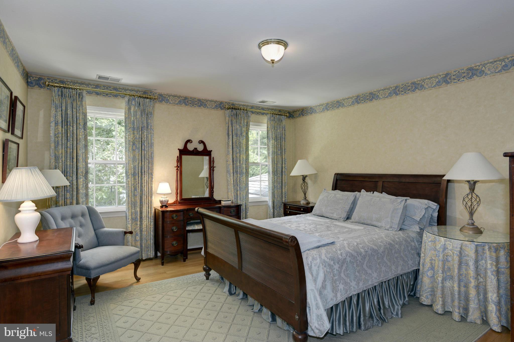 BURNING TREE ESTATES - Residential