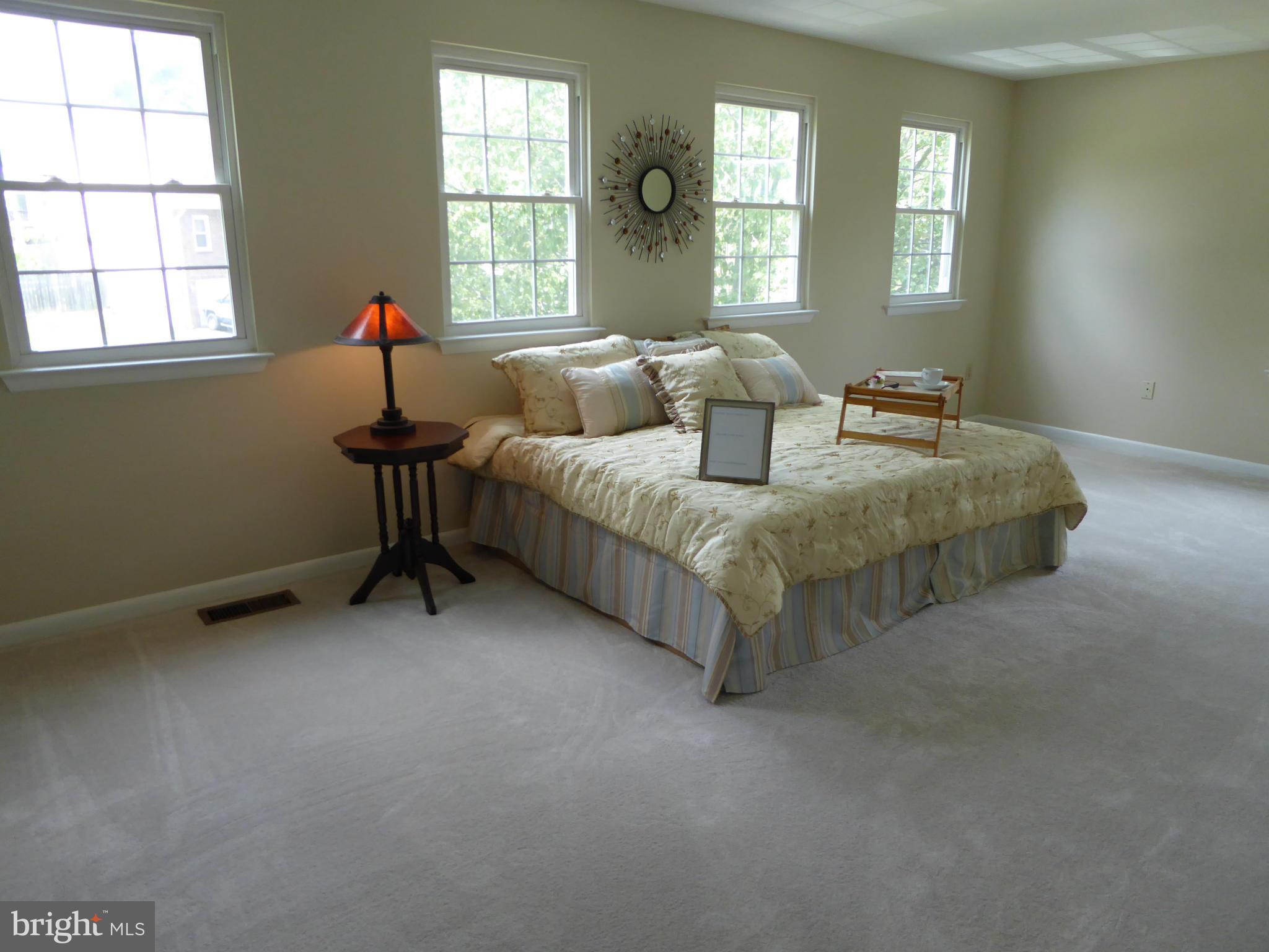 DALE CITY - Residential