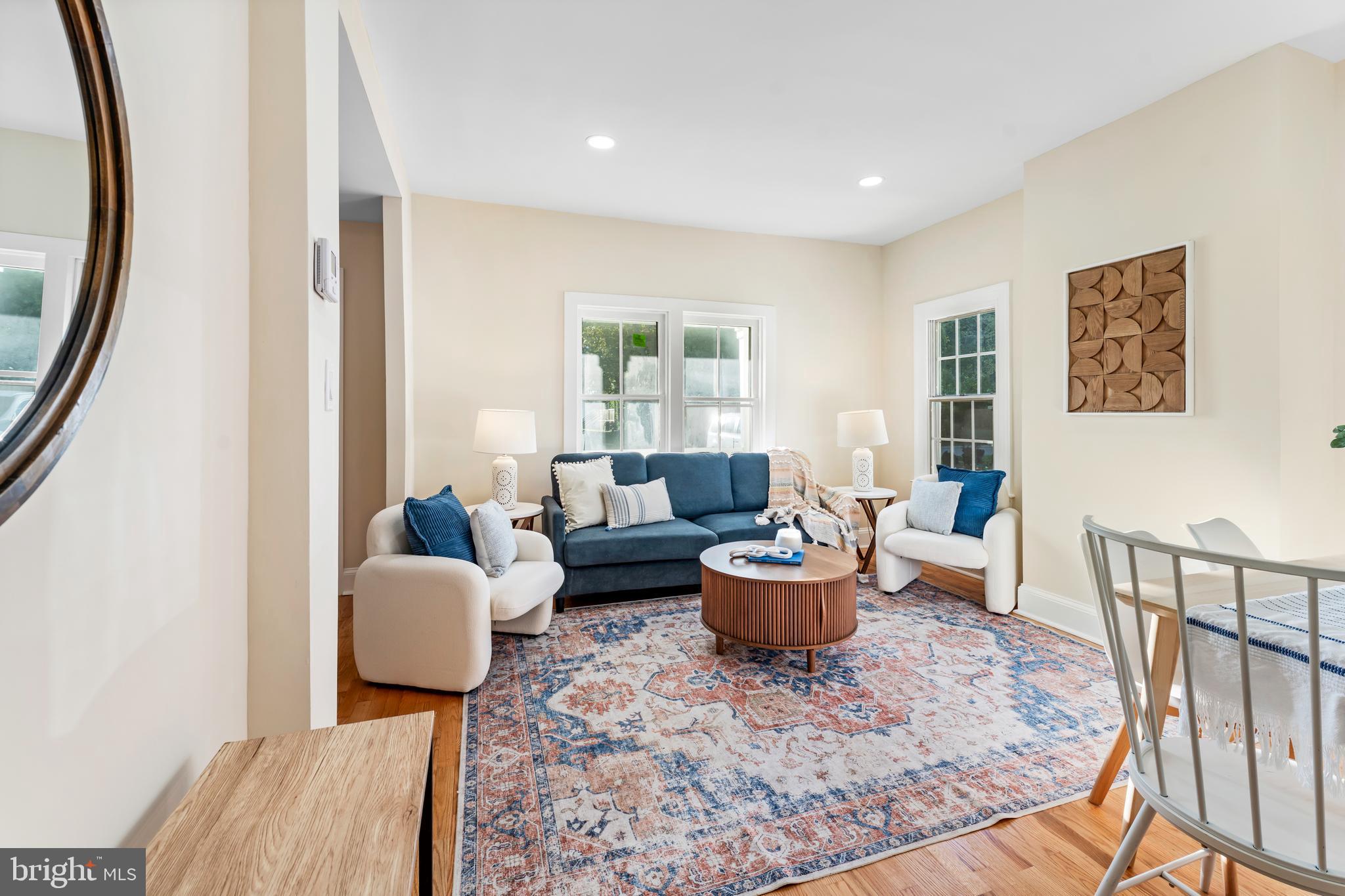 STEVENSVILLE - Residential