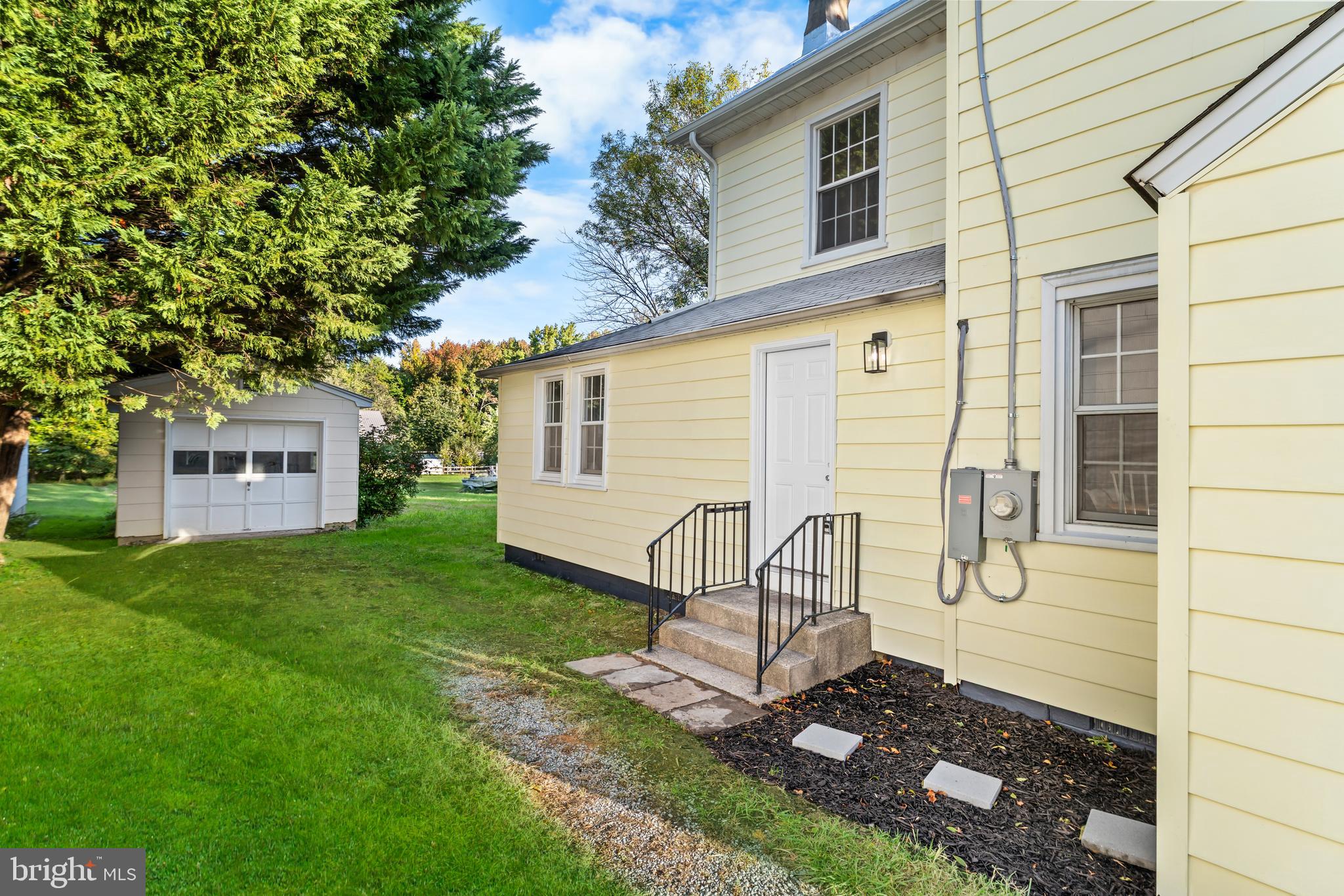 STEVENSVILLE - Residential