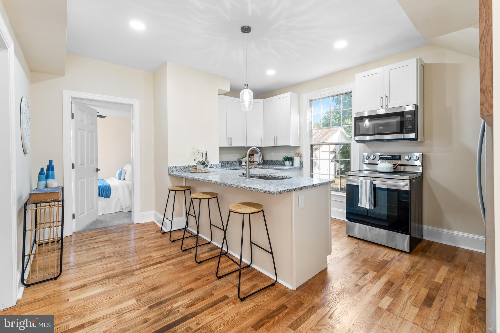 STEVENSVILLE - Residential