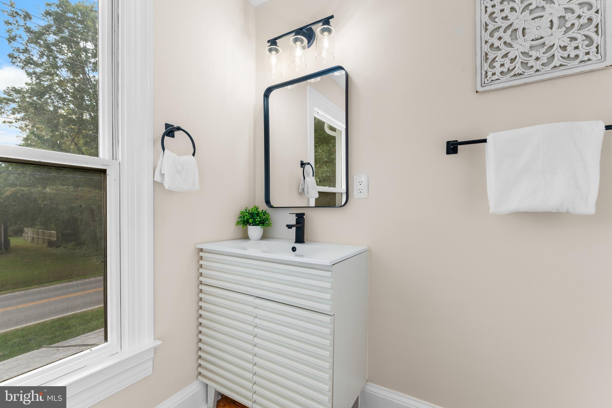 STEVENSVILLE - Residential