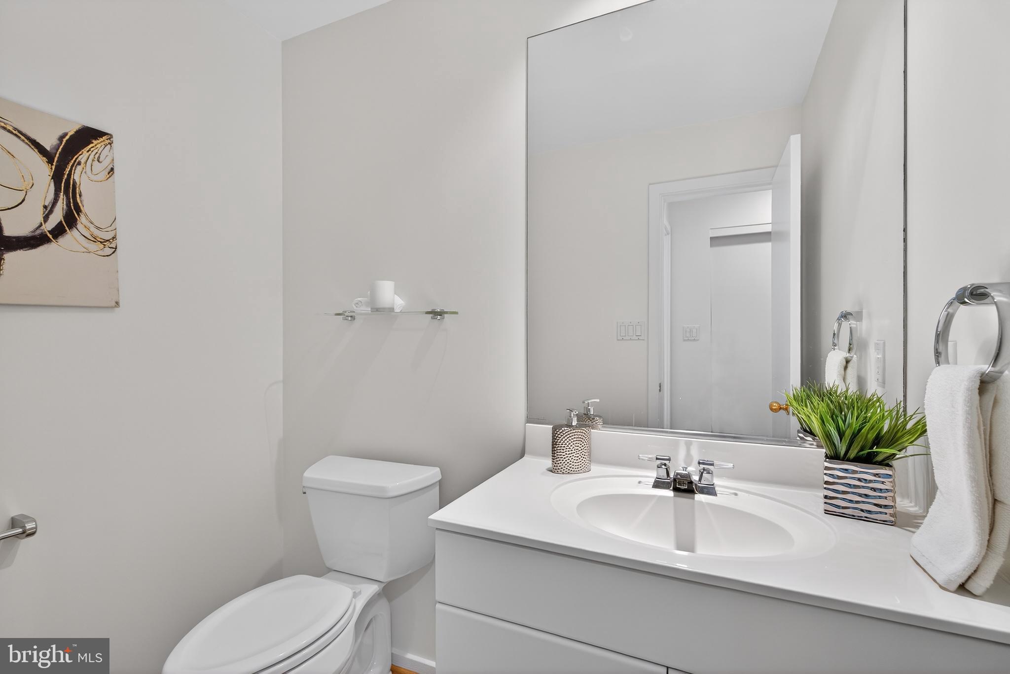 RESTON - Residential