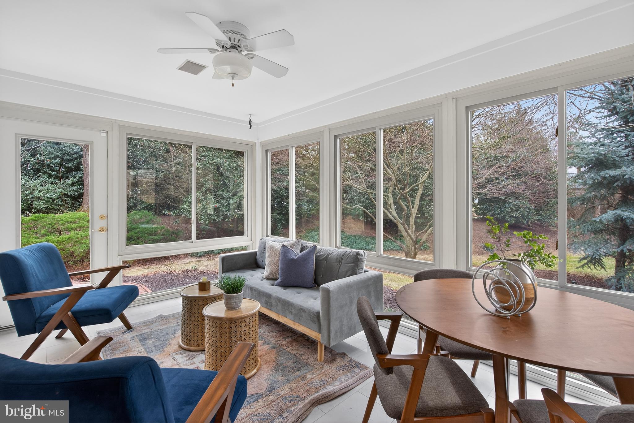 RESTON - Residential