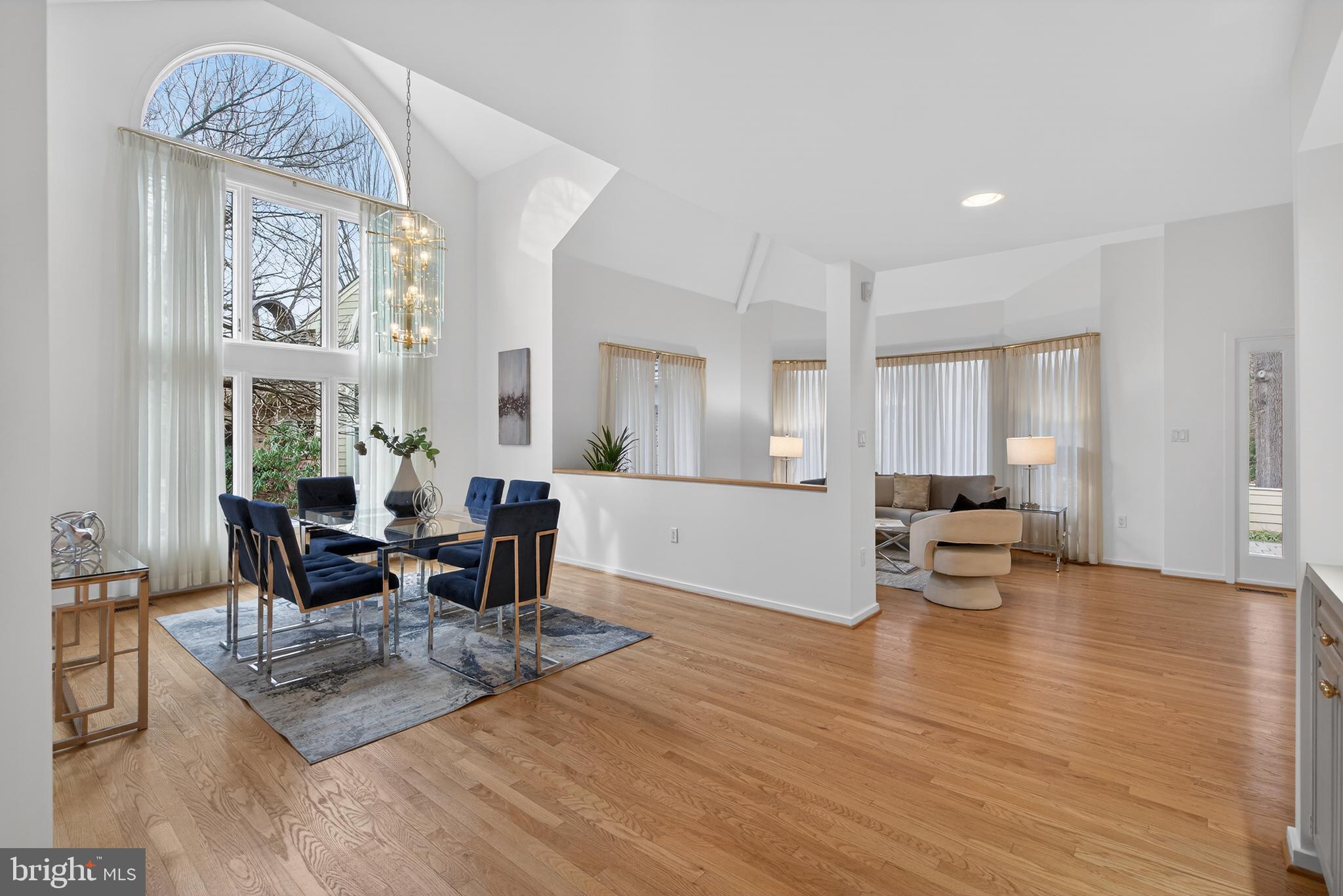 RESTON - Residential