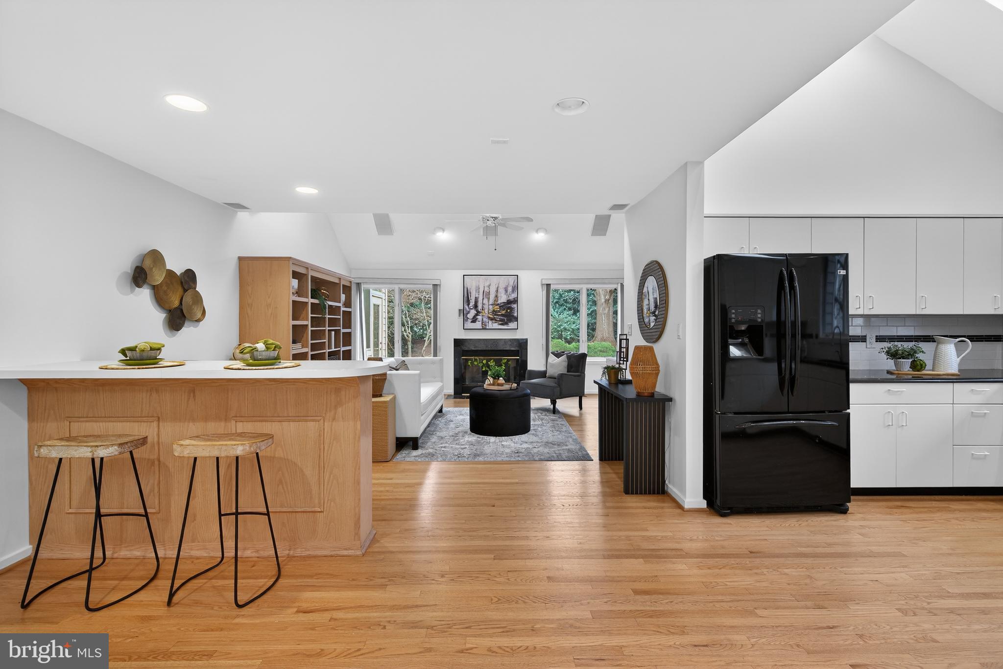 RESTON - Residential