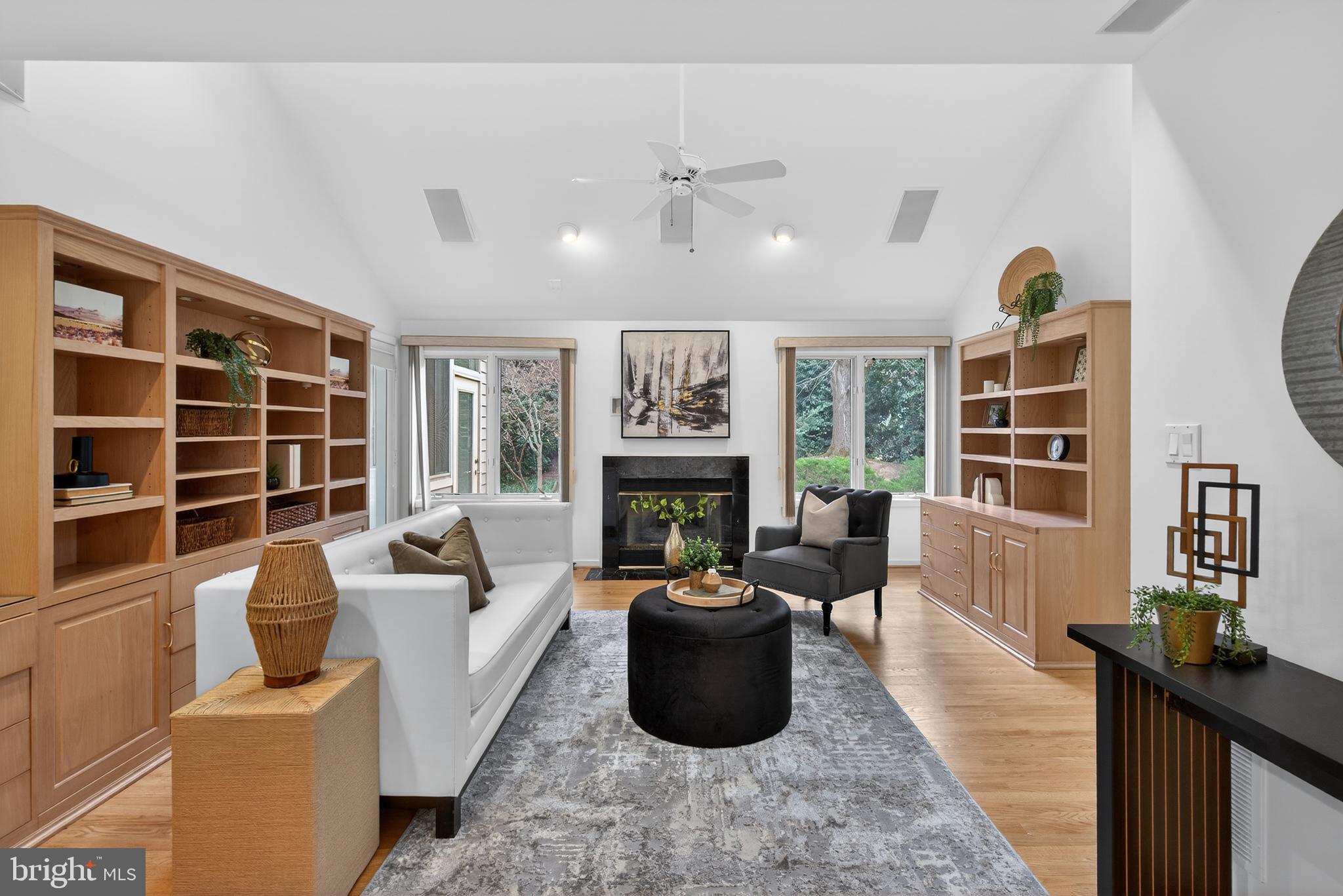 RESTON - Residential