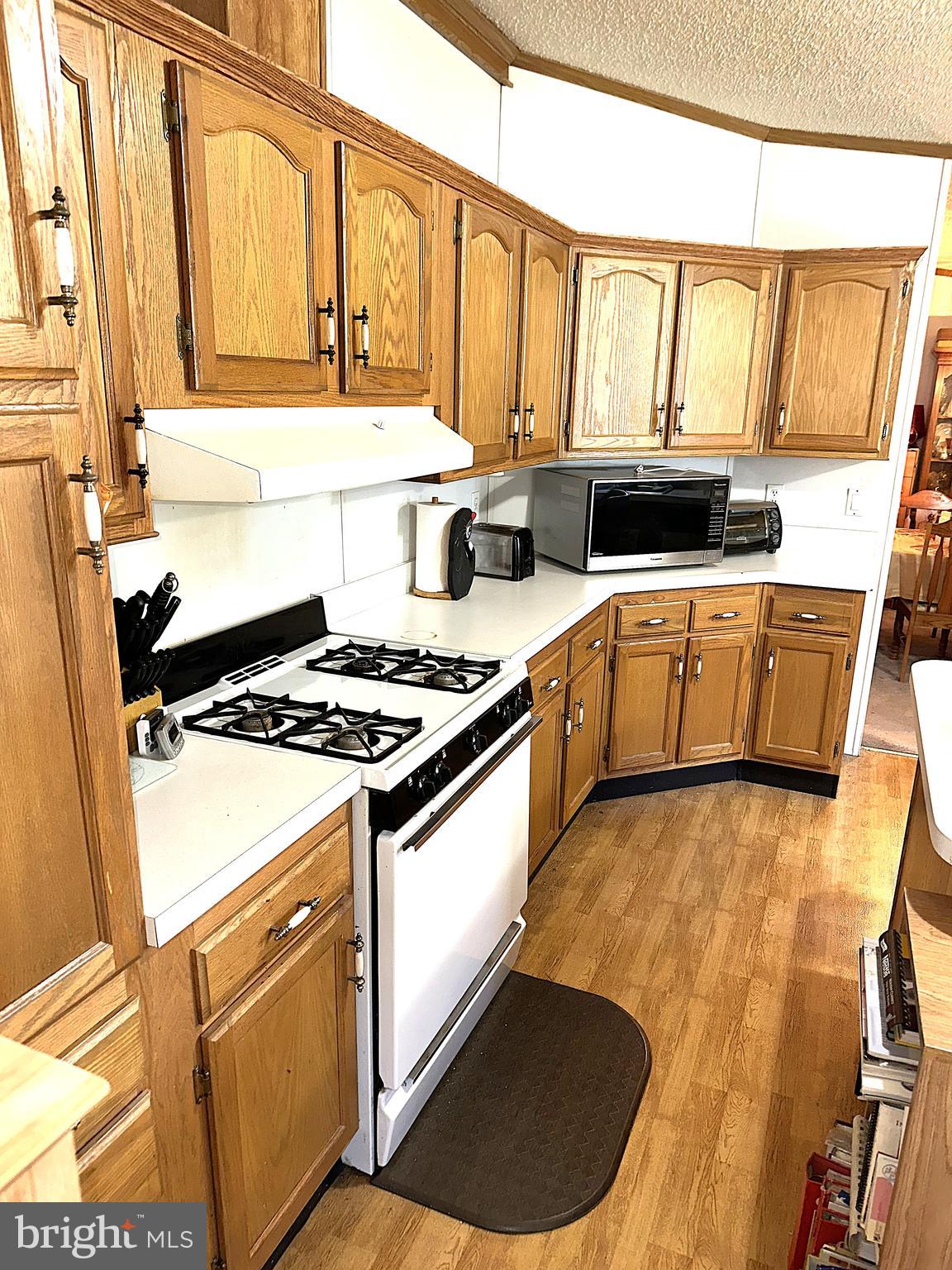 WAYSONS WOODS MANUFACTURED HOME COMMUNITY - Residential