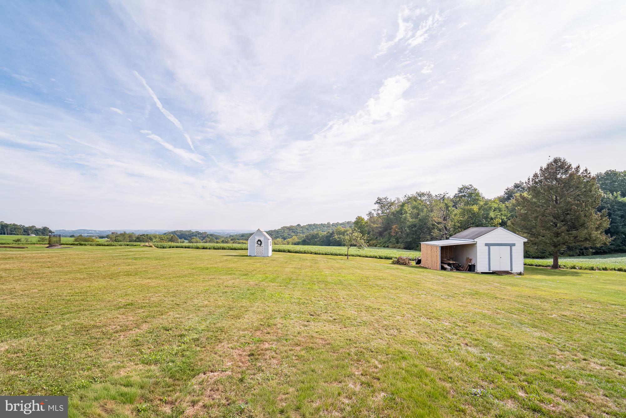 1398 MANOR ROAD