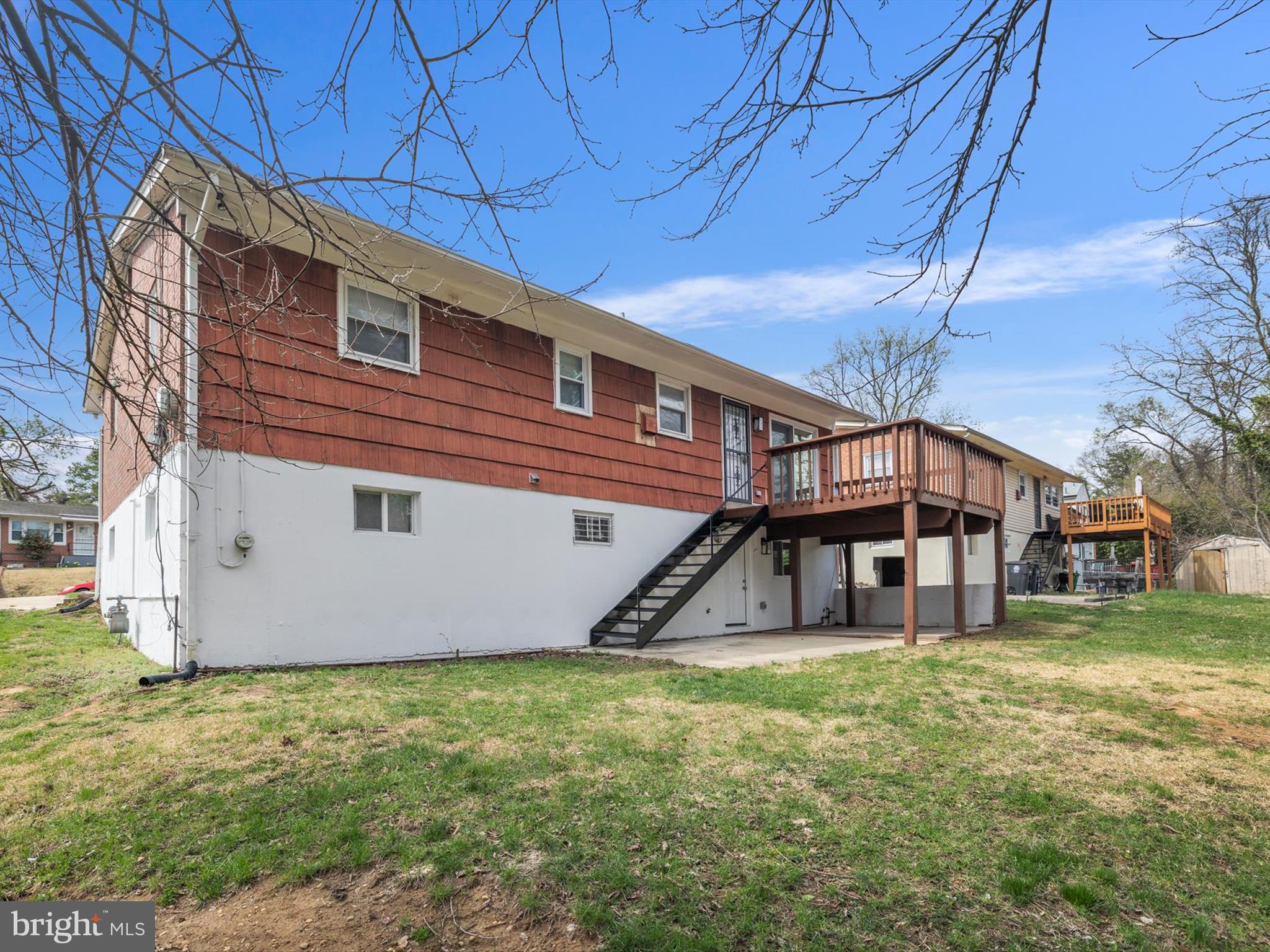 RIVER RIDGE - Residential